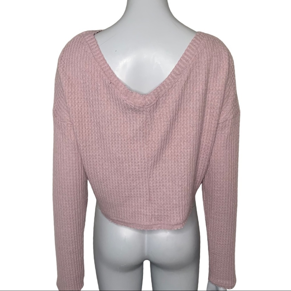 URBAN OUTFITTERS Out From Under Olivia Twist Front Cropped Top Textured Knit M - Picture 11 of 16